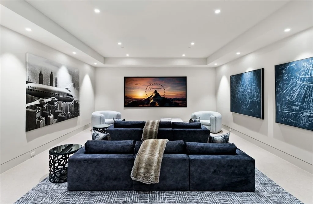 Photo of 2928 Ocean