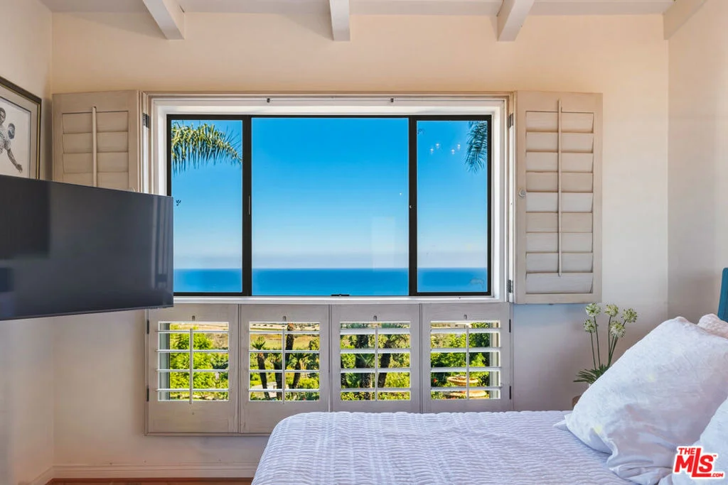Photo of 3400 Coast View Drive