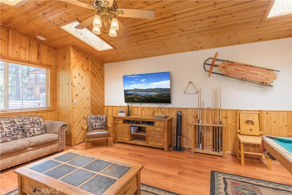 Photo of 40356 Cliff Lane