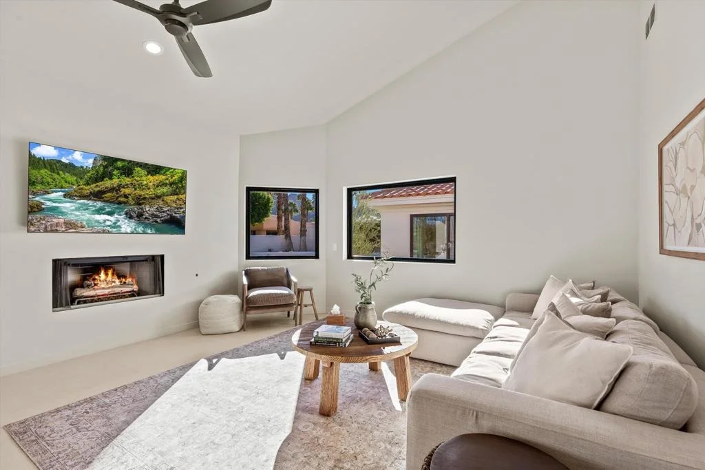 Photo of 45580 Williams Road