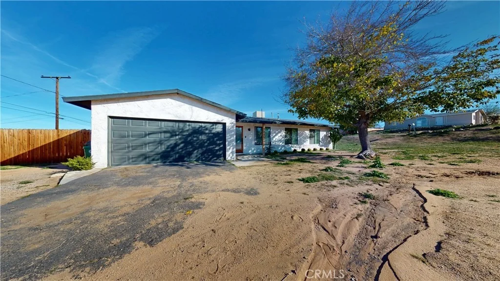Photo of 7005 Hillview