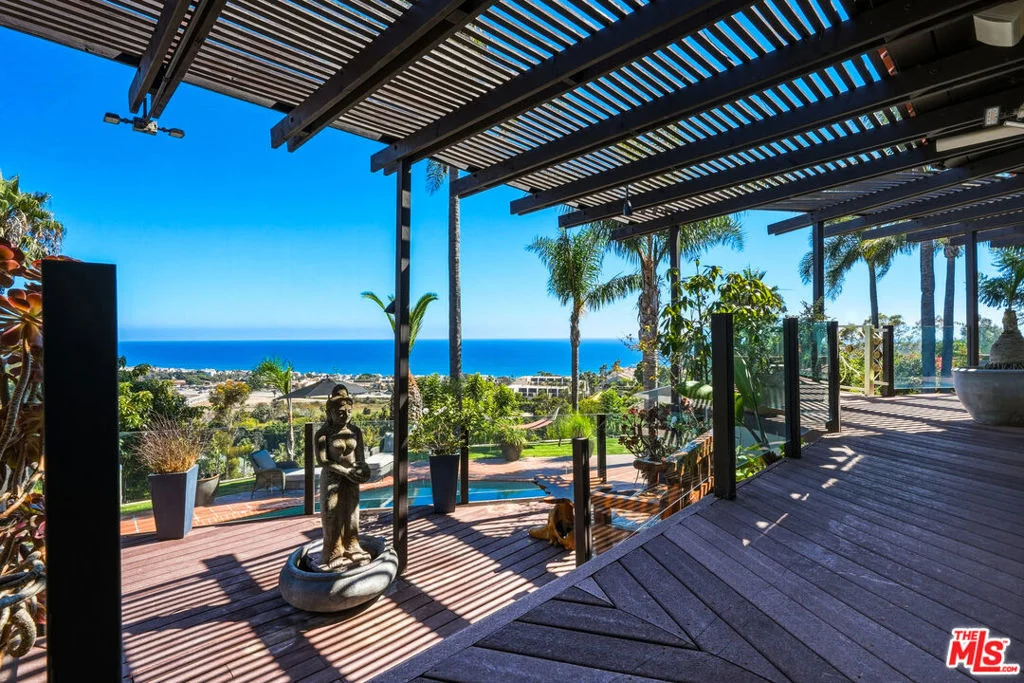 Photo of 3400 Coast View Drive