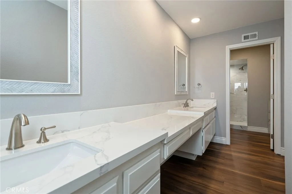 Photo of 902 Calle Carrillo