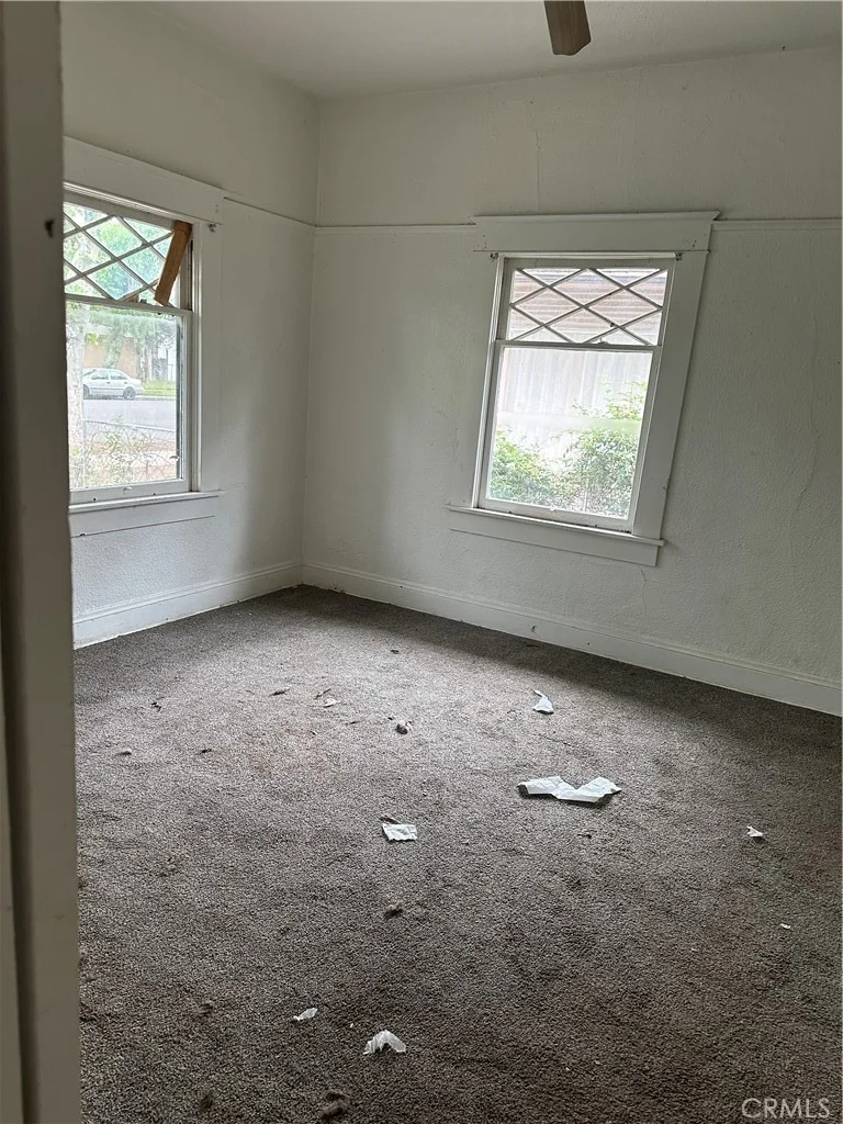 Photo of 50 W 20th