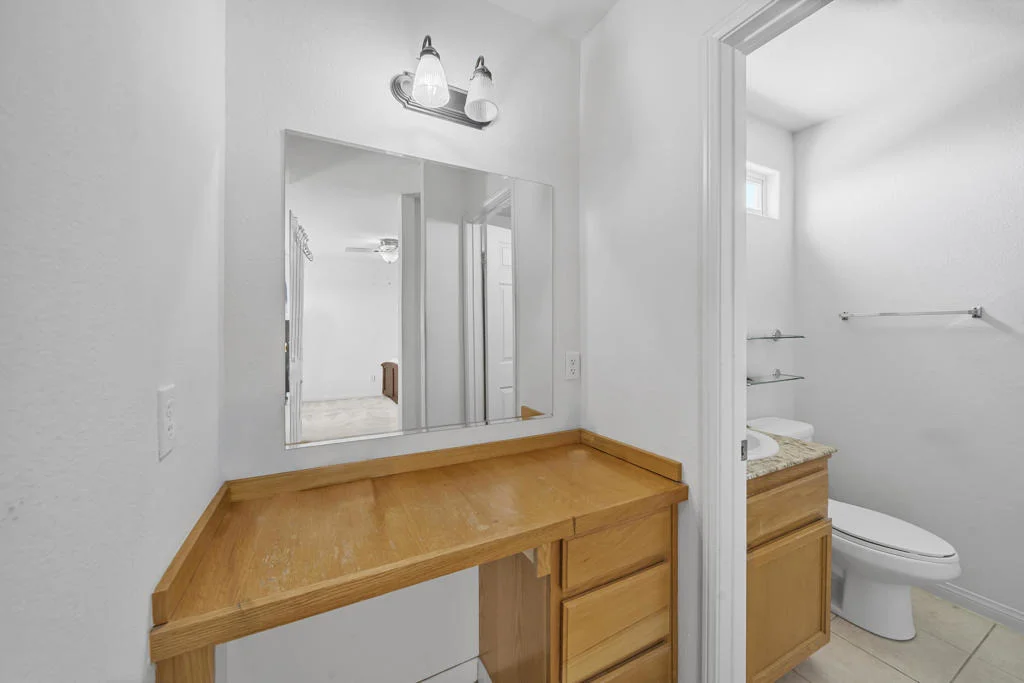 Photo of 1251 Barbara Avenue