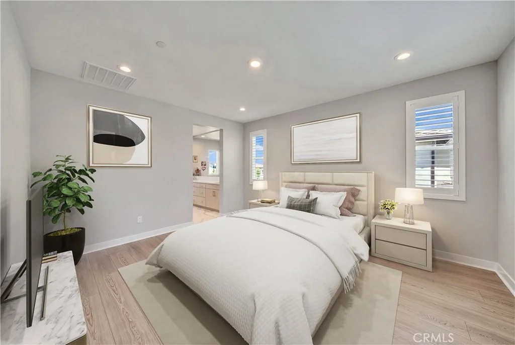 Photo of 220 Amber Oak