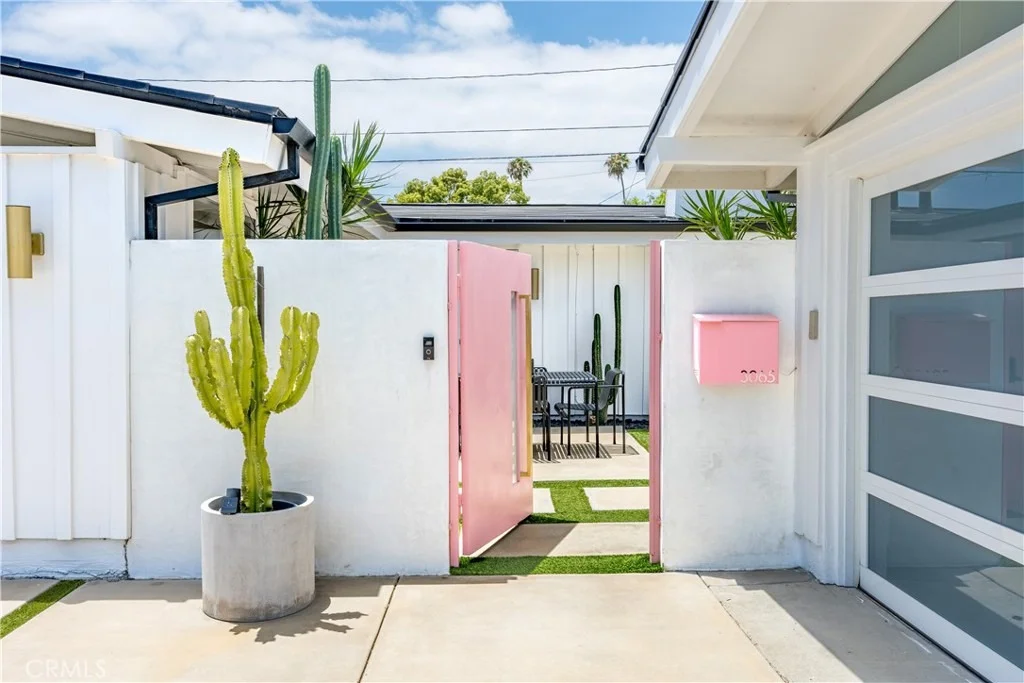 Photo of 3065 Stevely