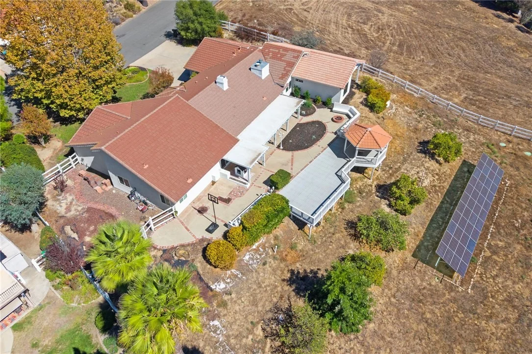 Photo of 30357 San Pasqual Road