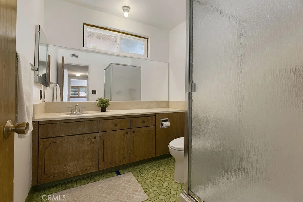 Photo of 10568 Des Moines