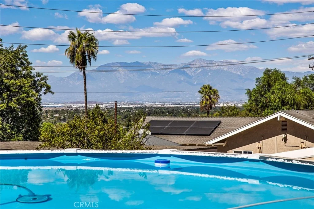 Photo of 4581 Crestview Drive
