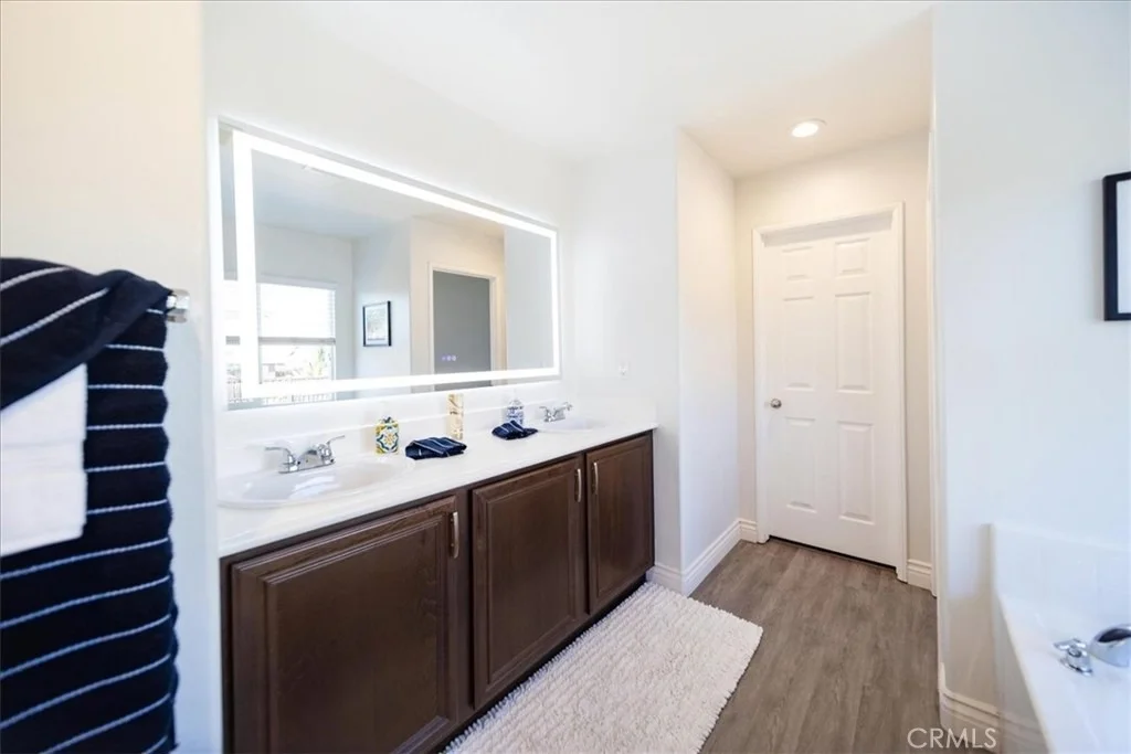 Photo of 23040 Seattle Ridge Road