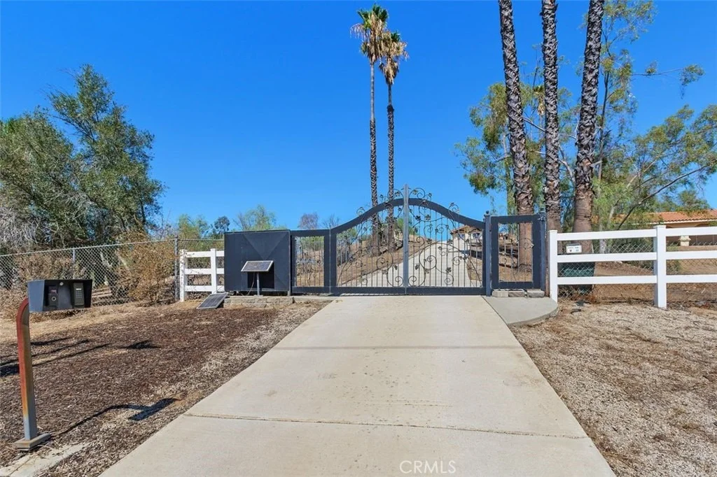 Photo of 14740 Descanso Drive