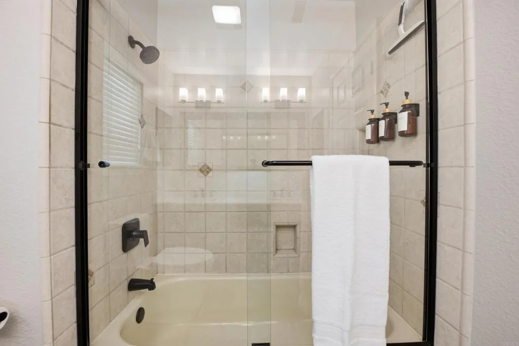 Photo of 930 Rose Arbor Drive