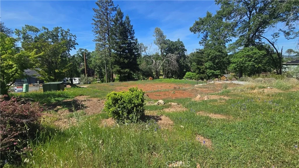 Photo of 231 Pinewood Drive