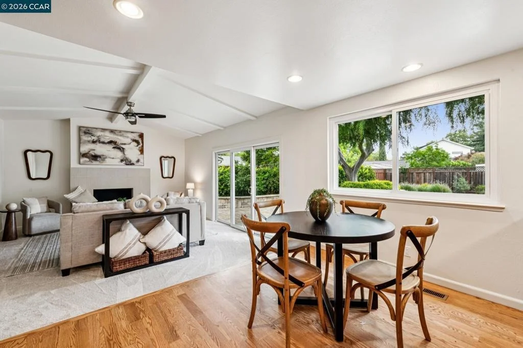 Photo of 1544 Saint Helena Drive