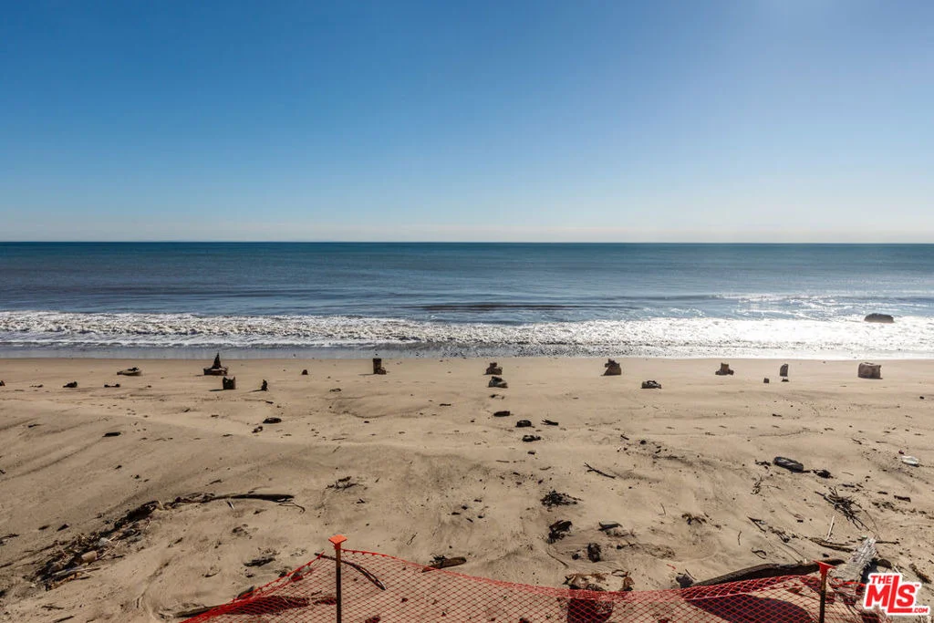 Photo of 19042 Pacific Coast Highway