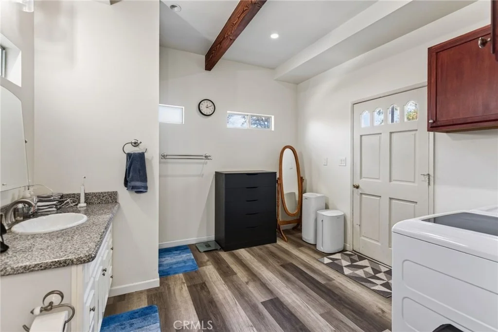 Photo of 2732 Mary Street