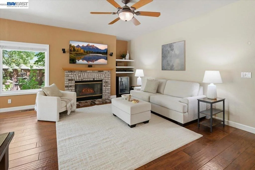Photo of 3766 Valley View Way