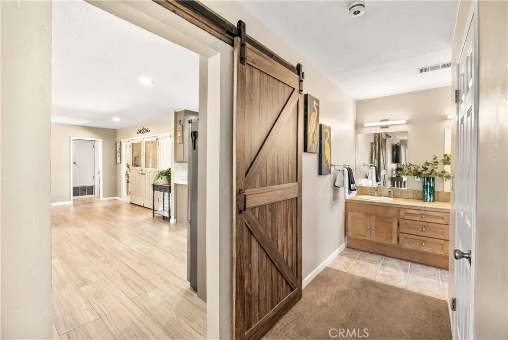 Photo of 1736 Evergreen
