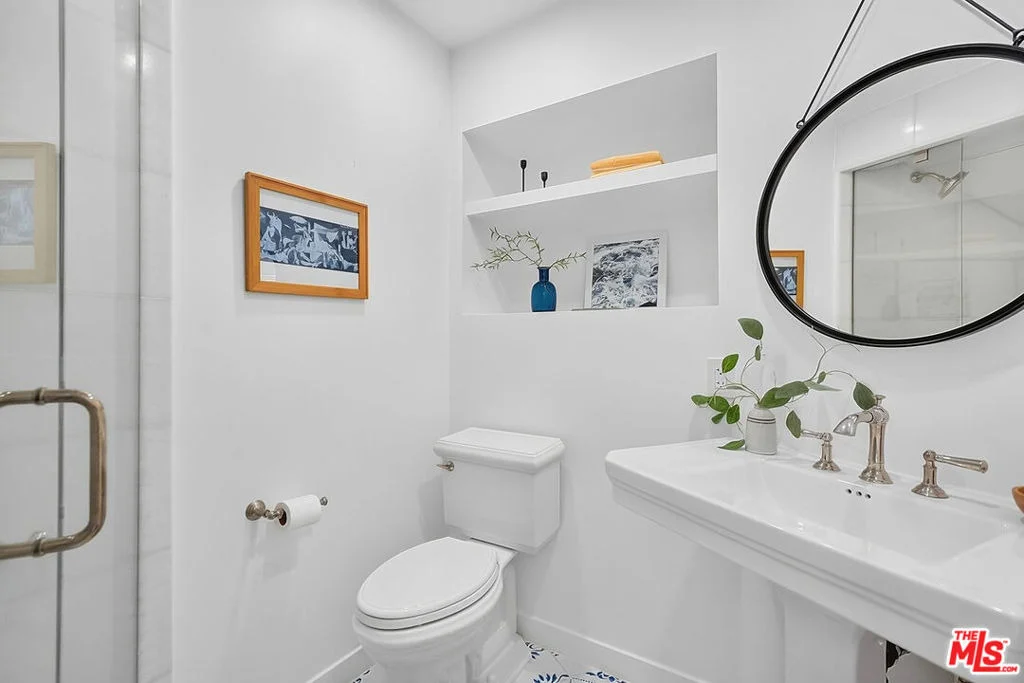Photo of 9305 Hazen Drive
