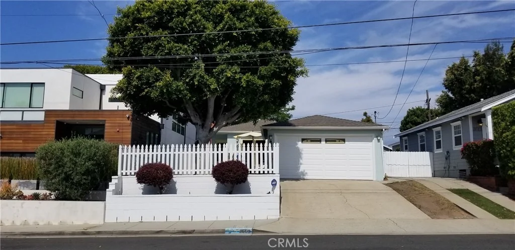 Photo of 3609 Oak Ave.