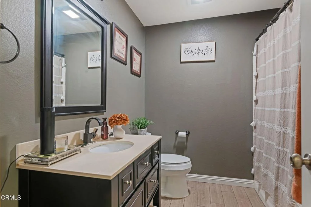 Photo of 5460 Dunbar Drive