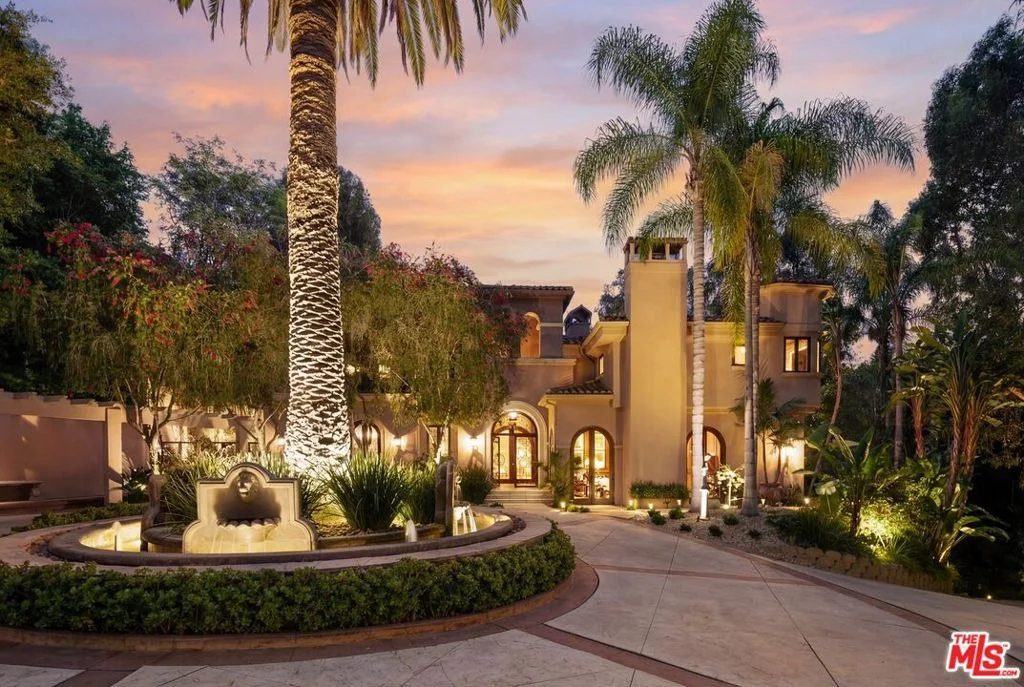 Photo of 2700 Benedict Canyon Drive