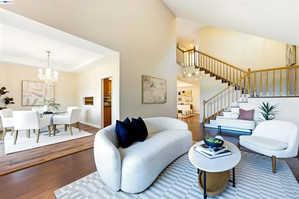 Photo of 23661 Glenbrook Lane