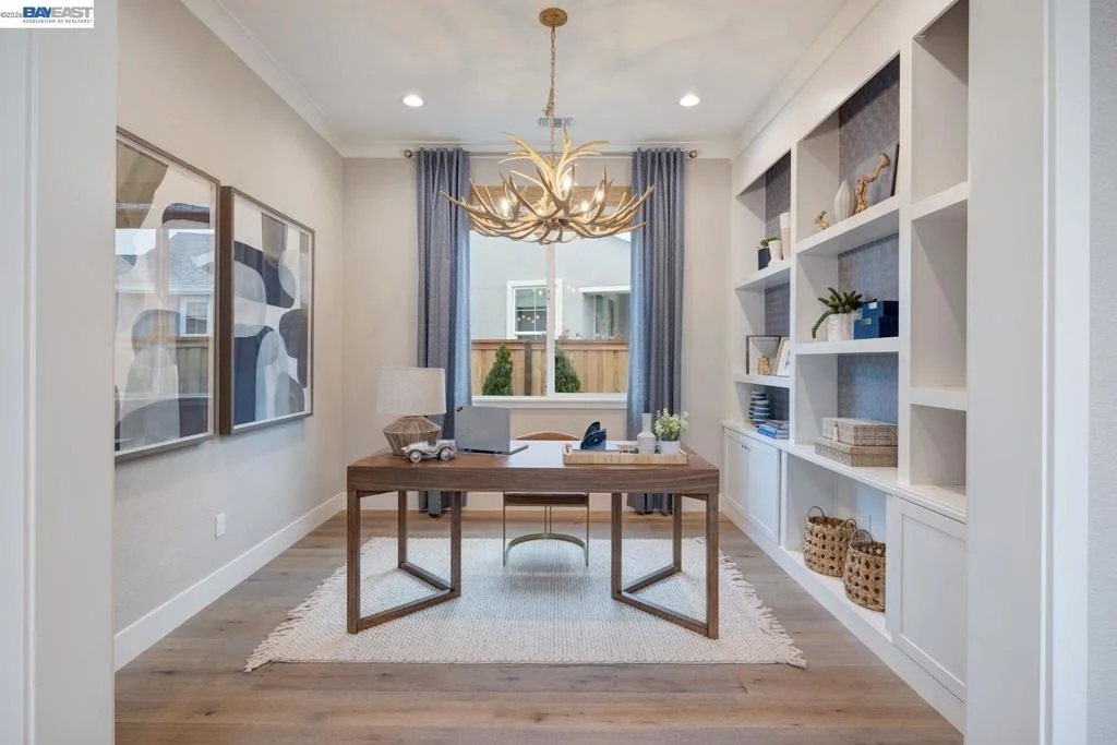 Photo of 1276 Parkcrest Circle