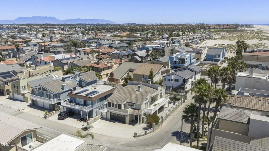 Photo of 1410 Marine Way
