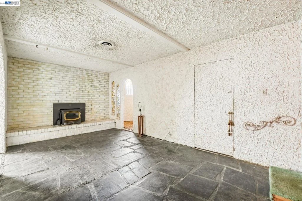 Photo of 1890 Bernice Way