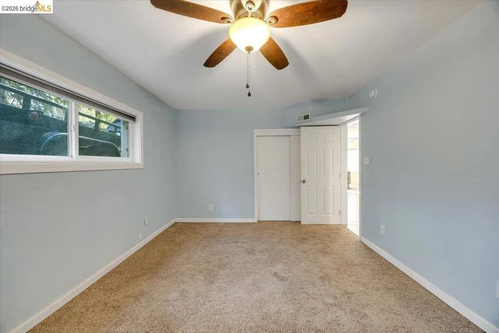 Photo of 5827 Lookout Ct