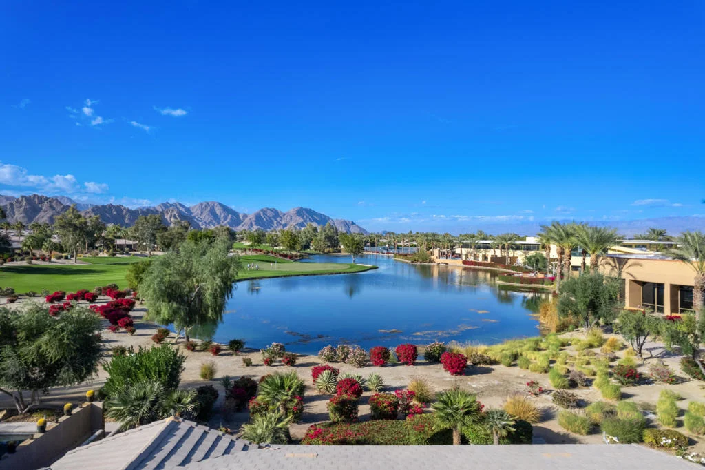 Photo of 60477 Desert Shadows Drive