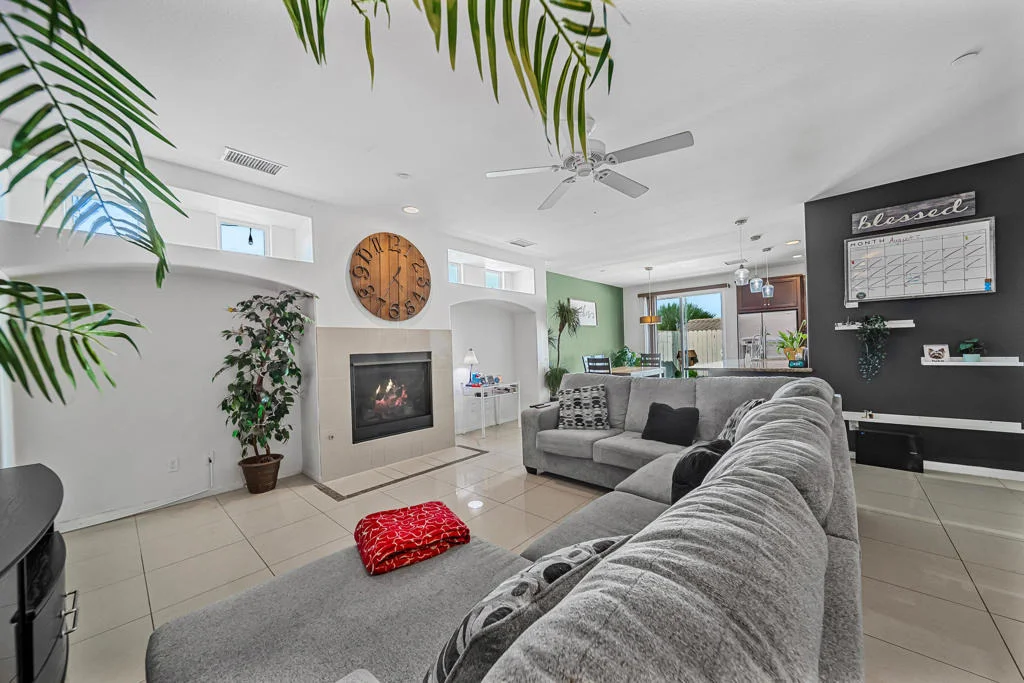 Photo of 52520 Avenida Herrera
