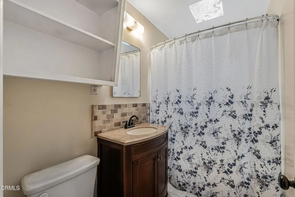 Photo of 405 W Beverly Drive