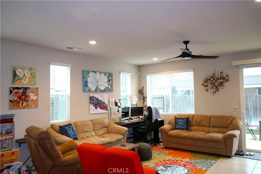 Photo of 2377 Mariner Way