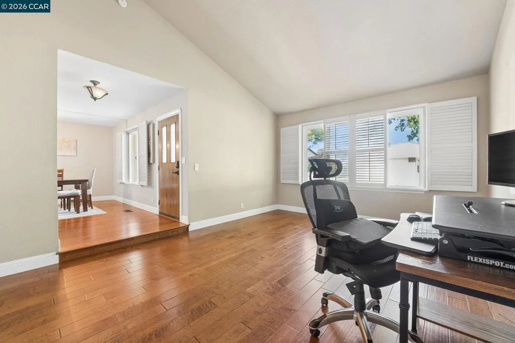 Photo of 4475 Barberry