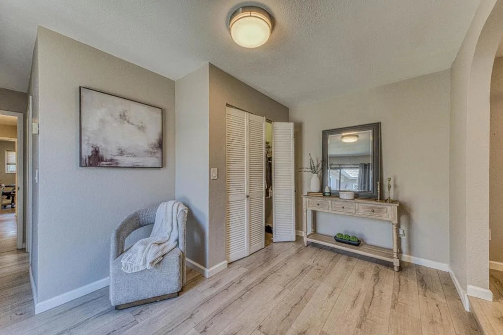 Photo of 9625 Oracle Oak Place