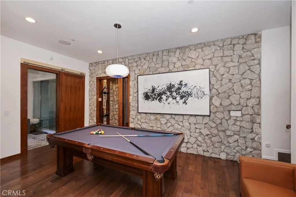 Photo of 43669 Ridge Crest