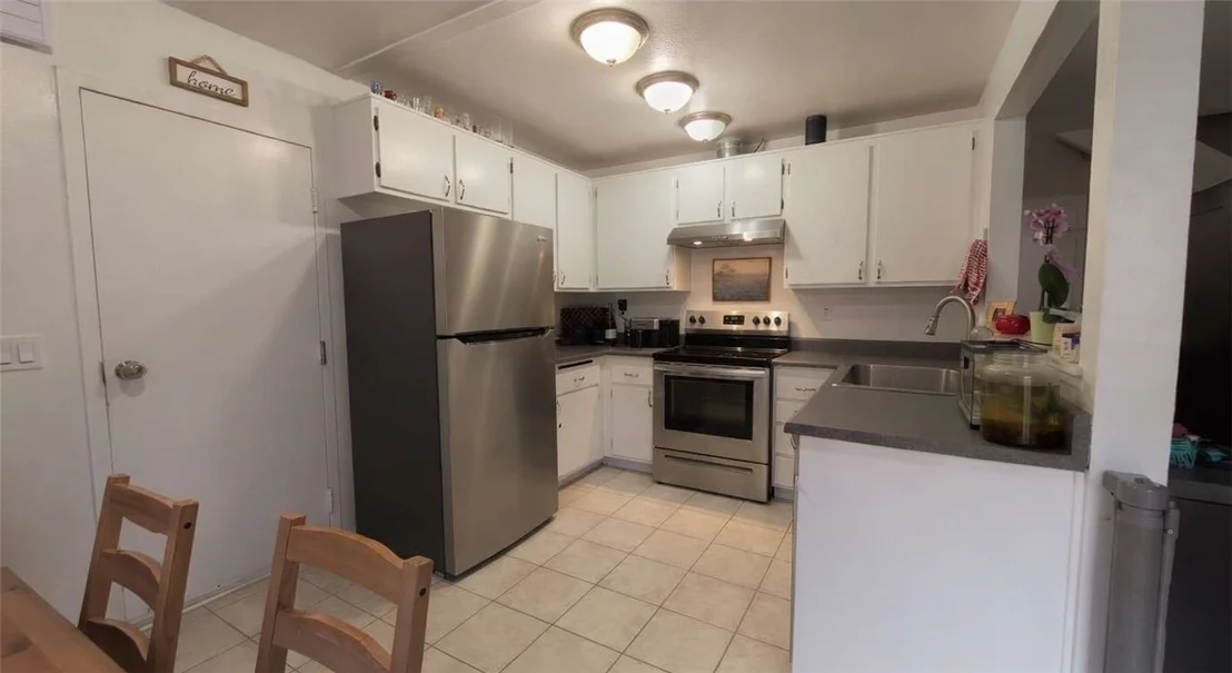 Photo of Unit B at 277 Burton Mesa Boulevard