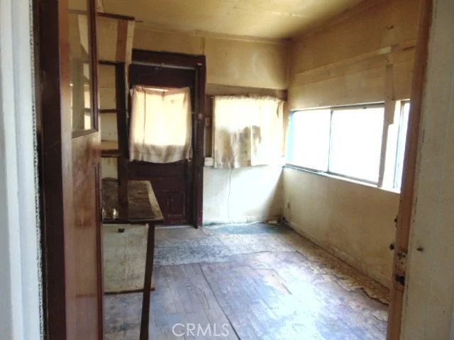 Photo of 2018 Donnovan Avenue