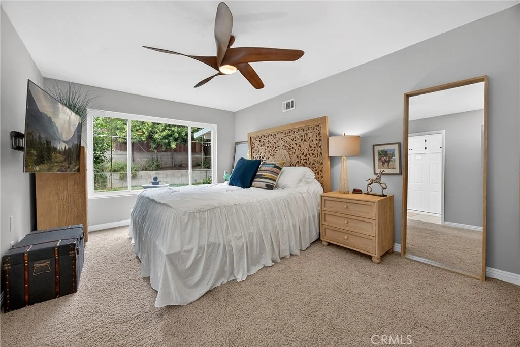 Photo of 2388 Temescal