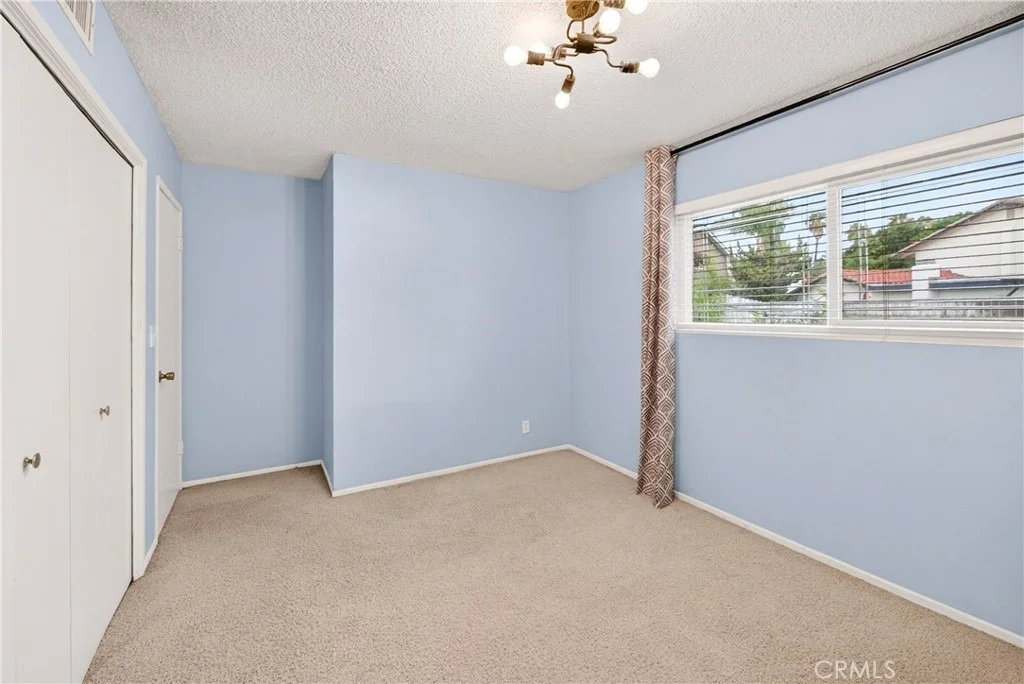 Photo of 1500 Canyon