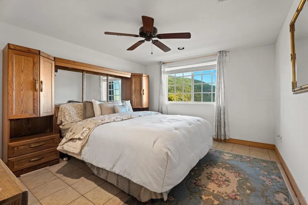Photo of 2101 Coulter Lane