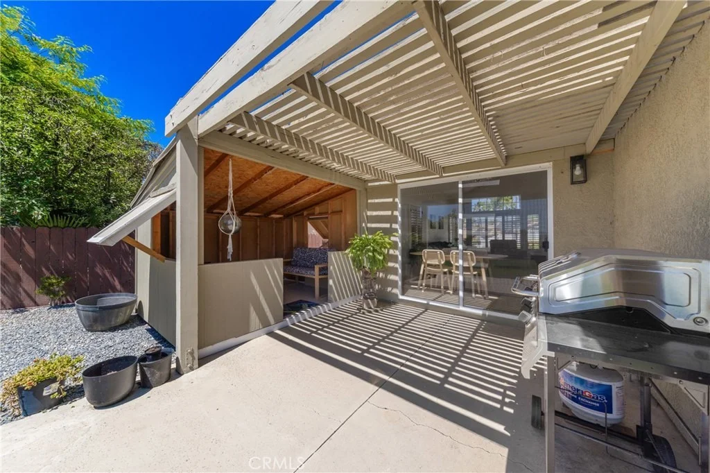 Photo of 40678 Alondra