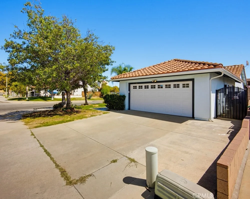 Photo of 40120 Paseo Del Sol