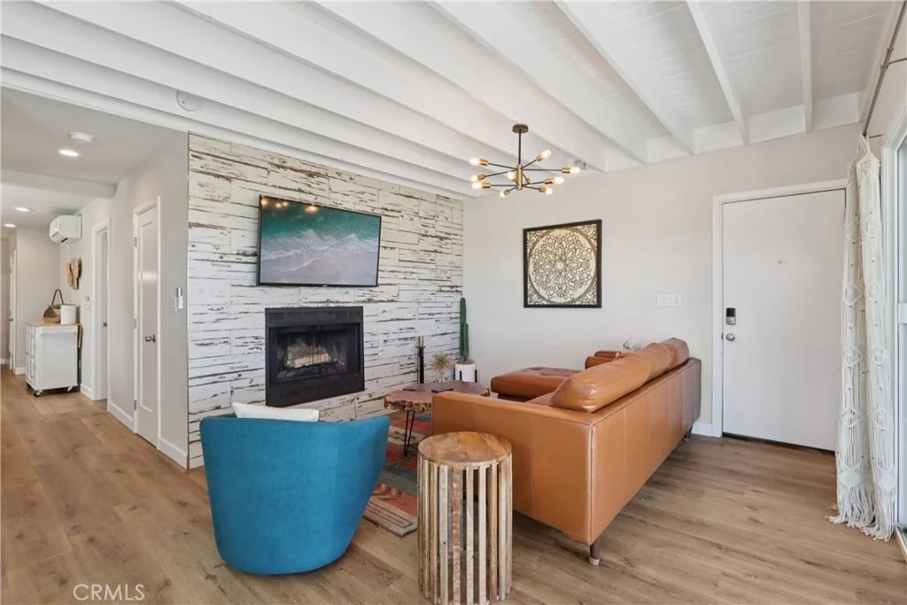 Photo of 5235 Border Avenue
