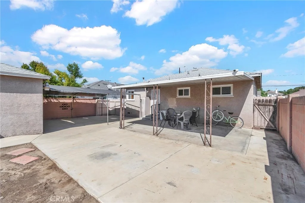 Photo of 9142 Rendalia Street
