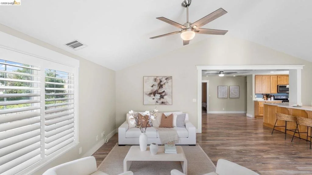 Photo of 700 Brownstone RD