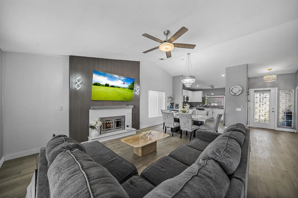 Photo of 33860 Bell Road